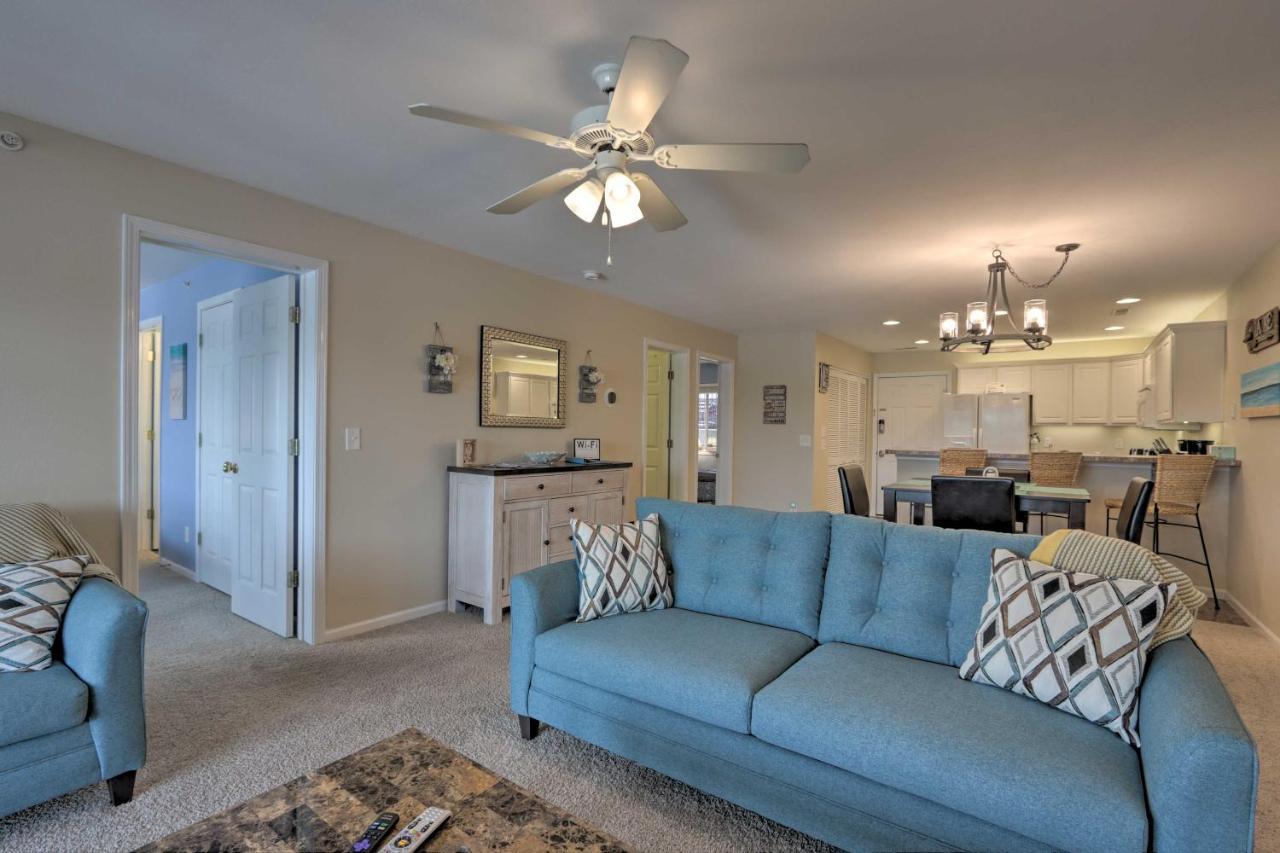 The Lake Escape With Balcony And Pool Access! Camdenton Exterior photo