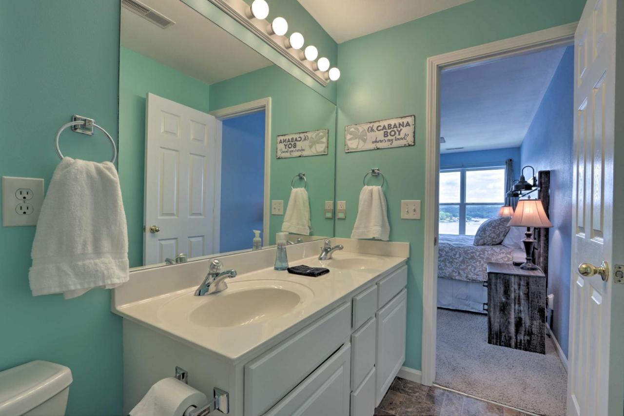 The Lake Escape With Balcony And Pool Access! Camdenton Exterior photo